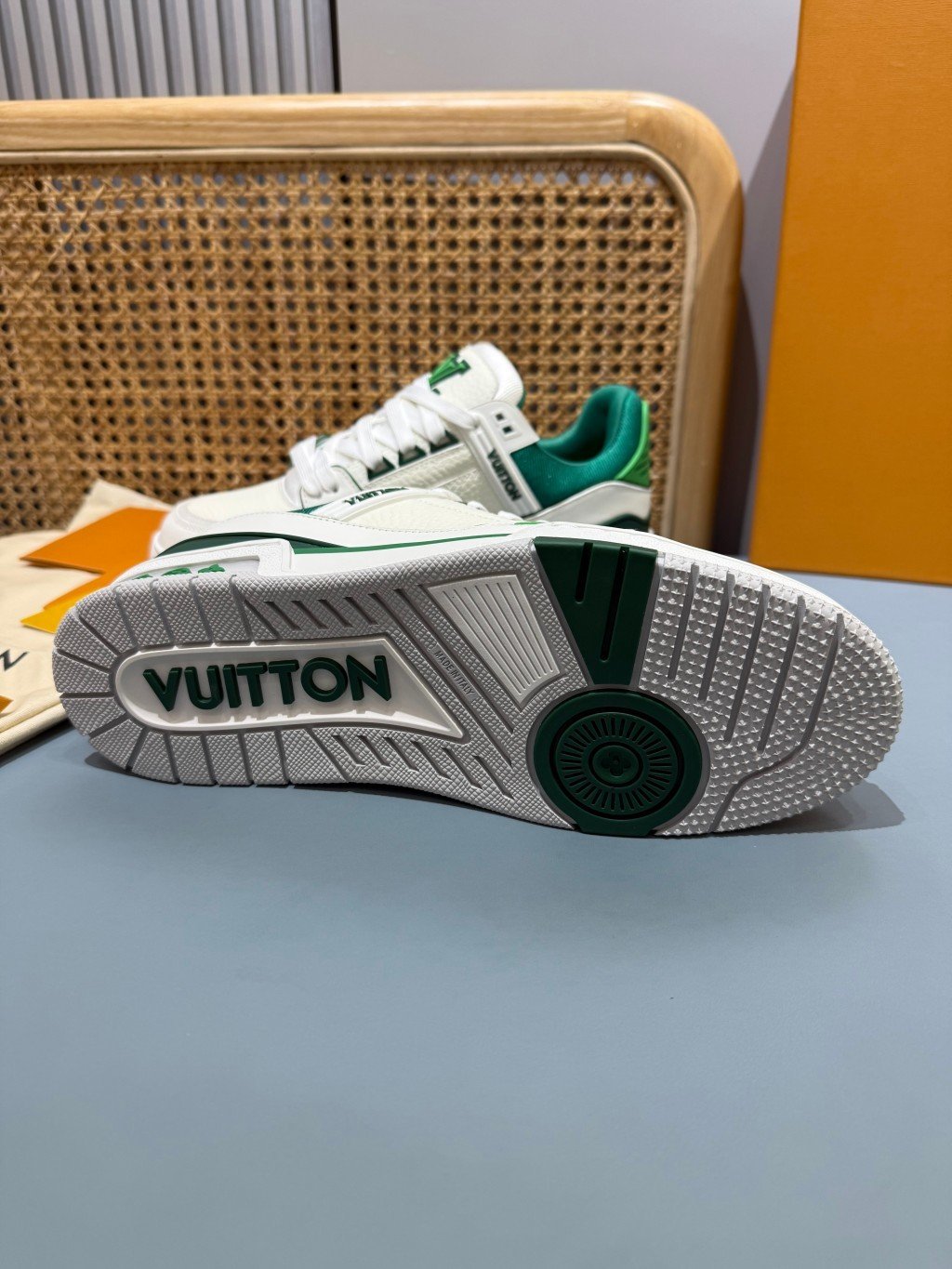 Sneakers Trainer 'Blanc Vert Liseré' — vue 19