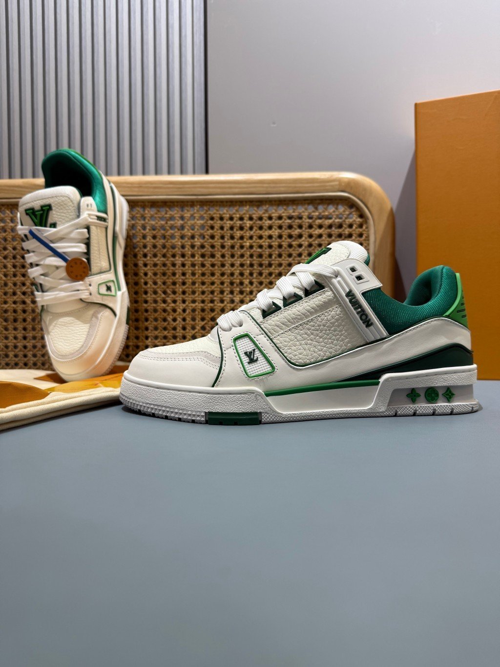 Sneakers Trainer 'Blanc Vert Liseré' — vue 25