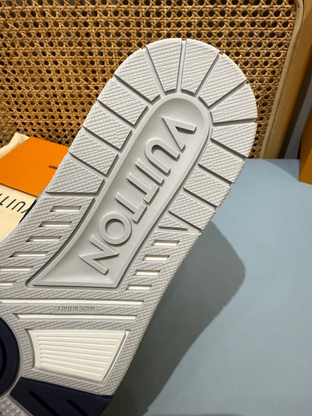 Sneakers Trainer 'Blanc Noir Zébré' — vue 10