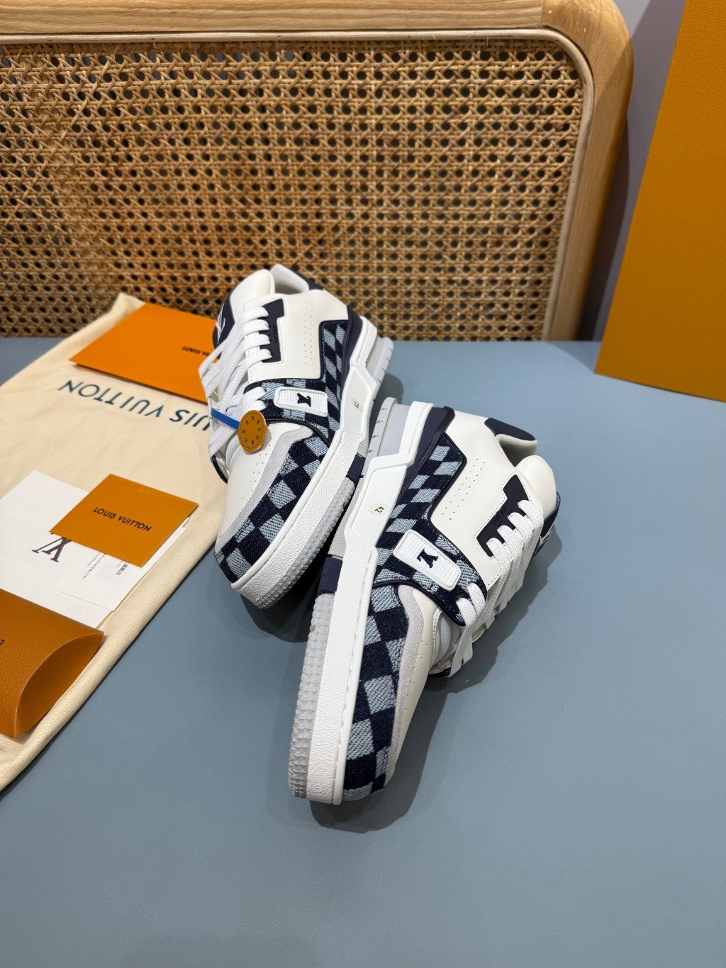 Sneakers Trainer 'Blanc Noir Zébré' — vue 14
