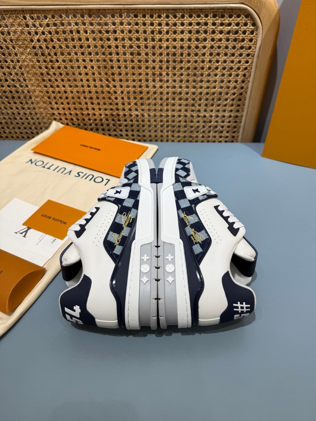 Sneakers Trainer 'Blanc Noir Zébré' — vue 19