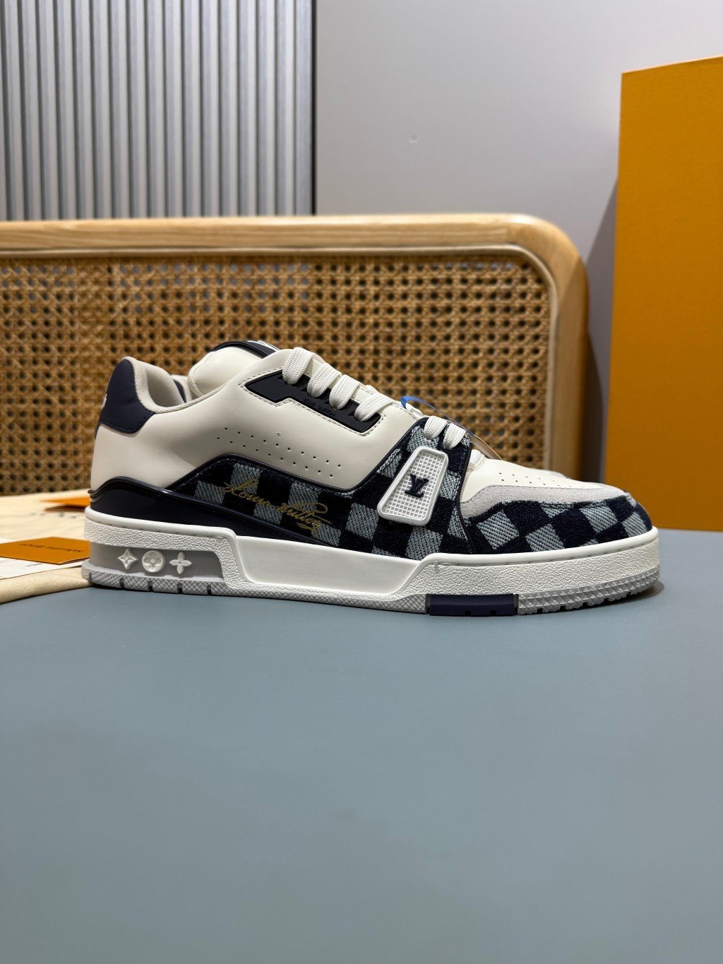Sneakers Trainer 'Blanc Noir Zébré' — vue 21