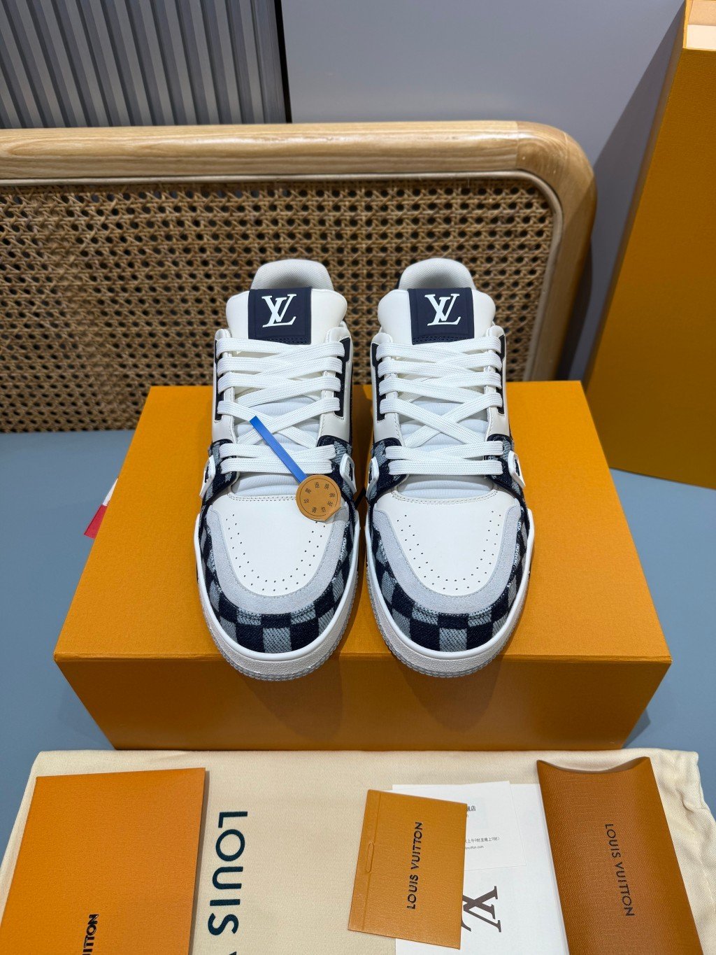 Sneakers Trainer 'Blanc Noir Zébré' — vue 29