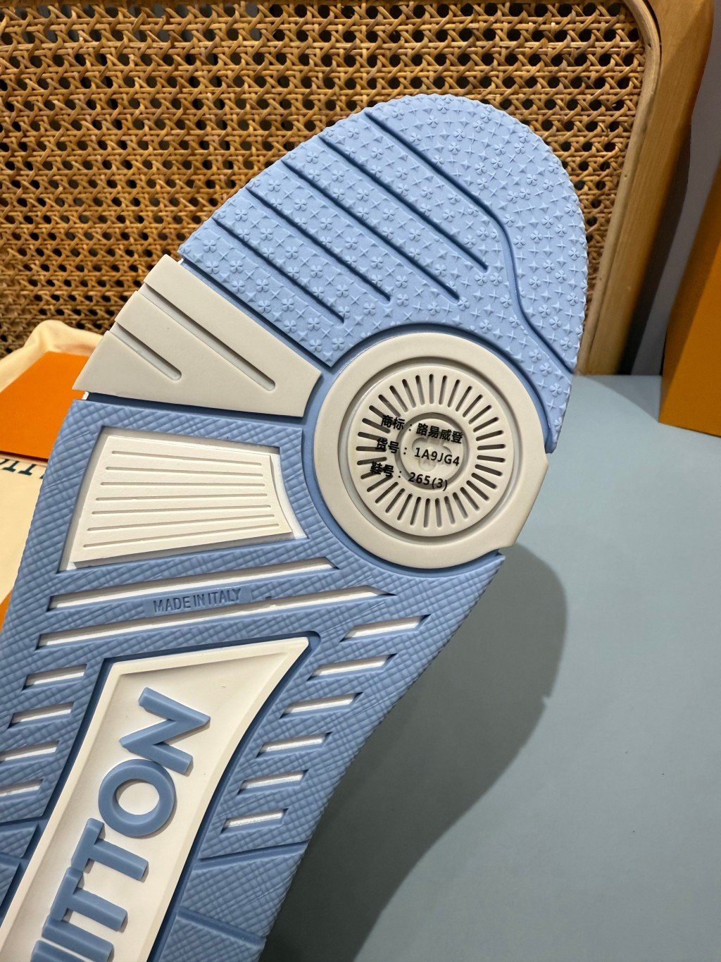 Sneakers Trainer 'Blanc Bleu Pastel' — vue 6