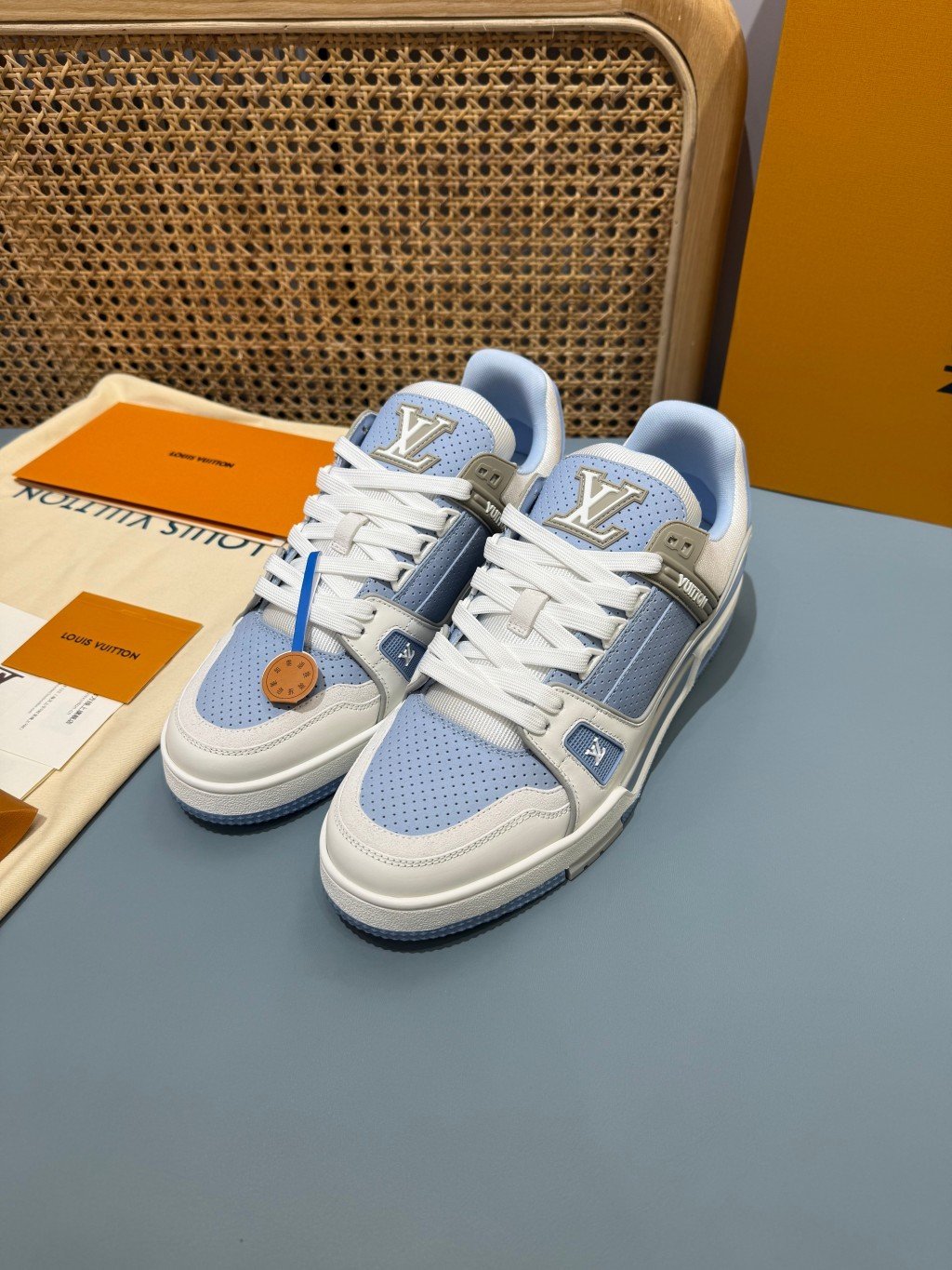 Sneakers Trainer 'Blanc Bleu Pastel' — vue 15