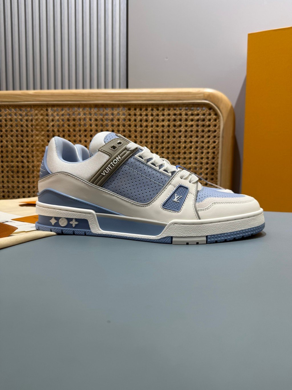Sneakers Trainer 'Blanc Bleu Pastel' — vue 21