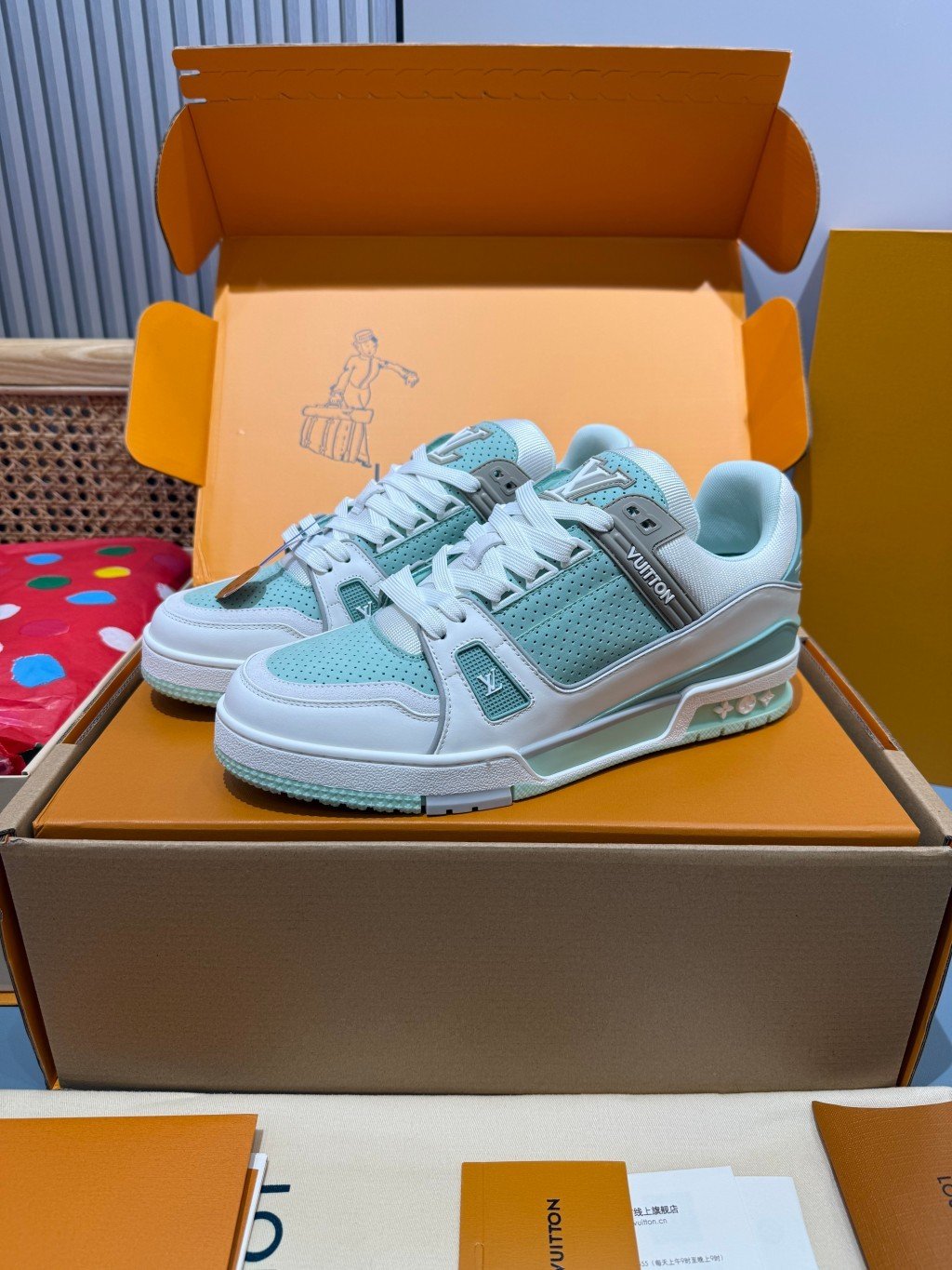 Sneakers Trainer 'Blanc Vert Menthe' — vue 4