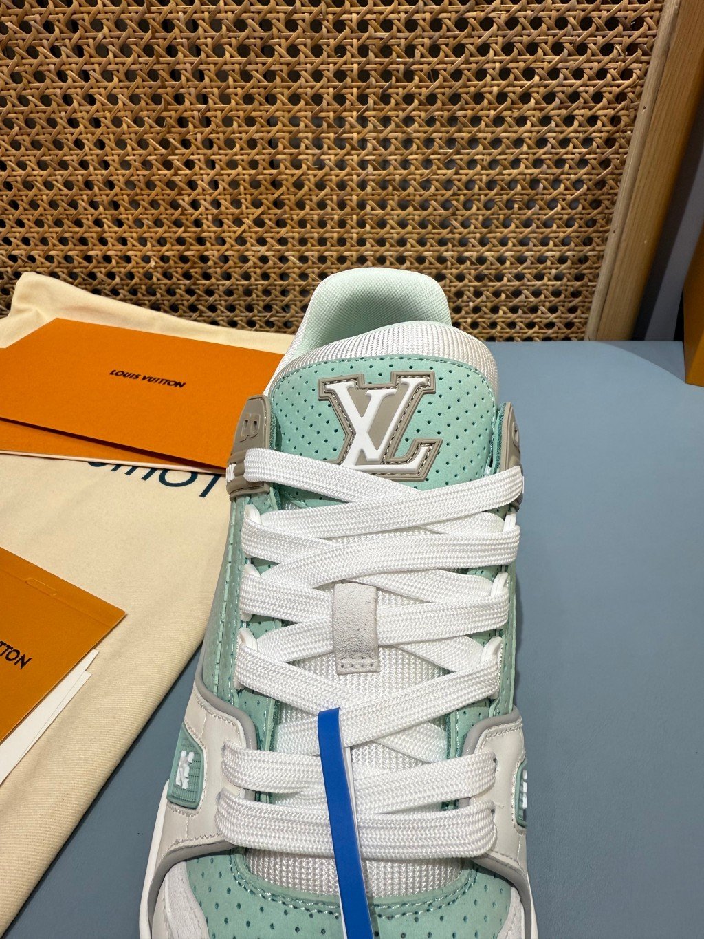 Sneakers Trainer 'Blanc Vert Menthe' — vue 7