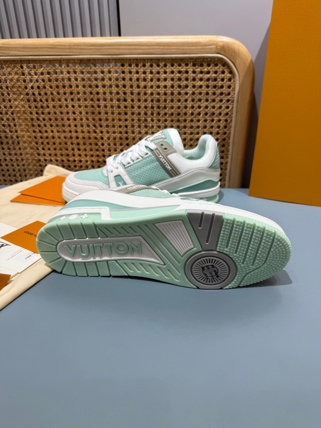 Sneakers Trainer 'Blanc Vert Menthe' — vue 18