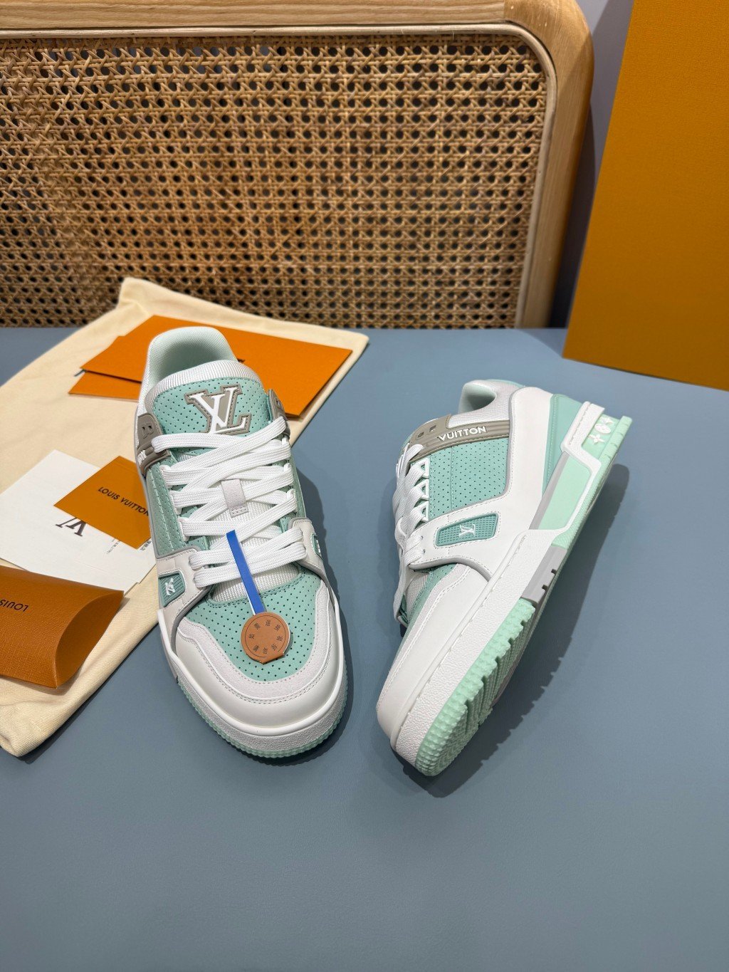 Sneakers Trainer 'Blanc Vert Menthe' — vue 31