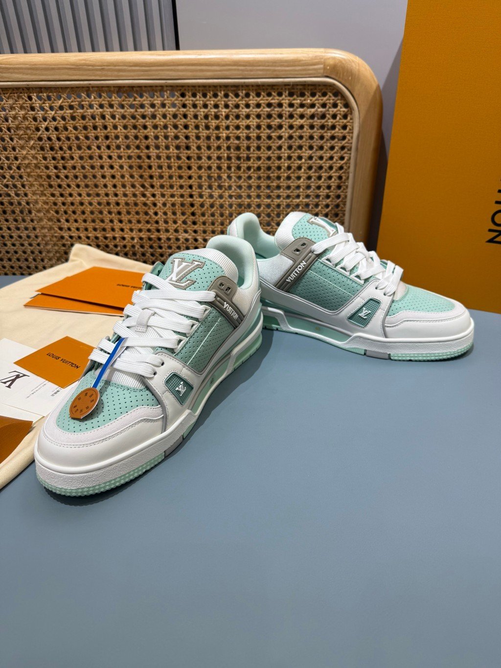 Sneakers Trainer 'Blanc Vert Menthe' — vue 33