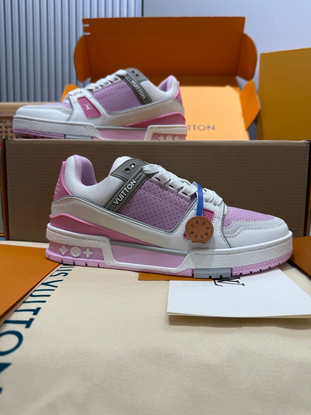 Sneakers Trainer 'Blanc Rose Pastel' — vue 2