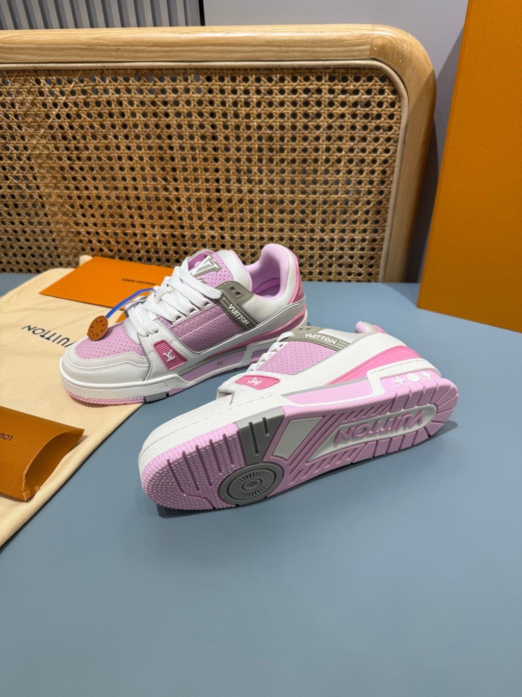 Sneakers Trainer 'Blanc Rose Pastel' — vue 32