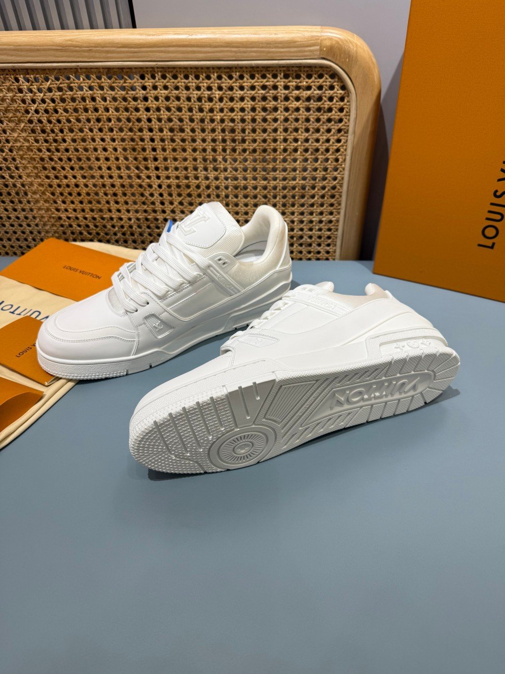 Sneakers Trainer 'Blanc Perle' — vue 33