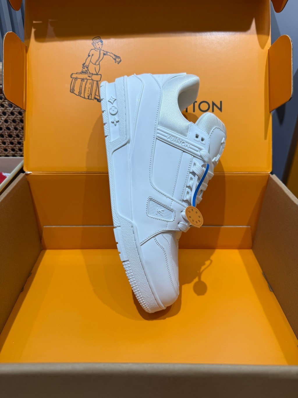 Sneakers Trainer 'Blanc Perle' — vue 35