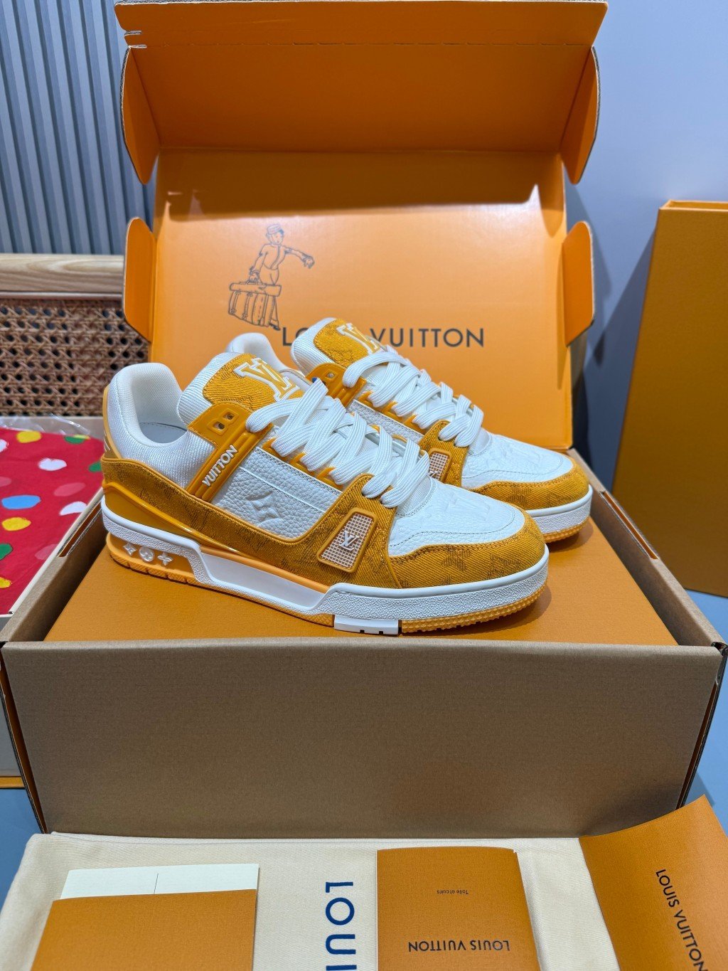 Sneakers Trainer Denim 'Blanc Jaune Monogram'