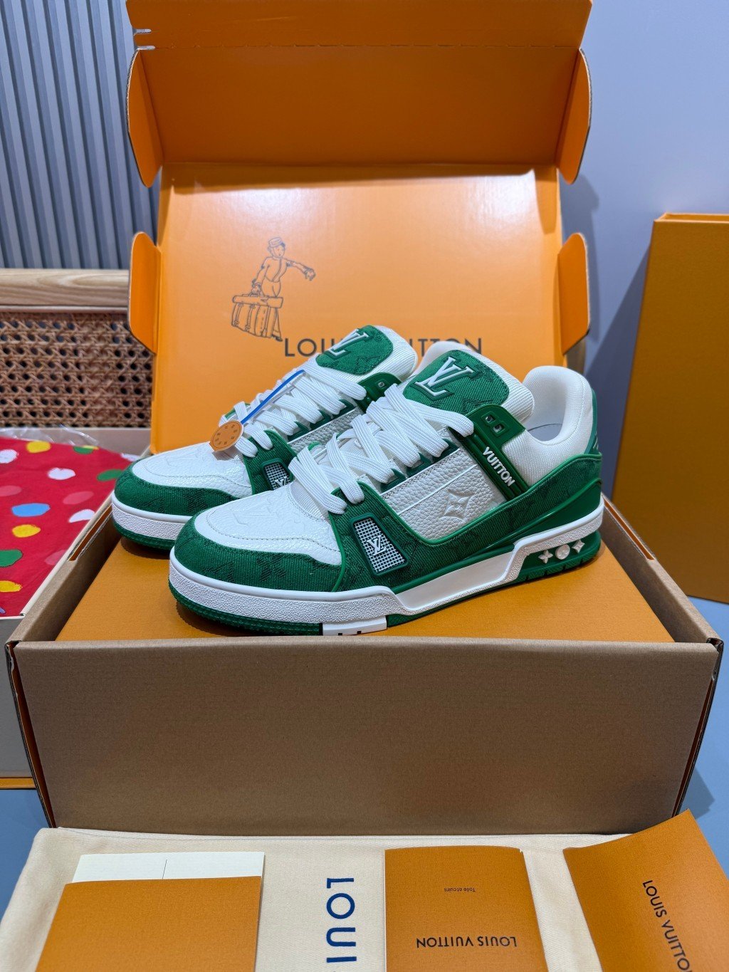 Sneakers Trainer Denim 'Blanc Vert Monogram' — vue 4