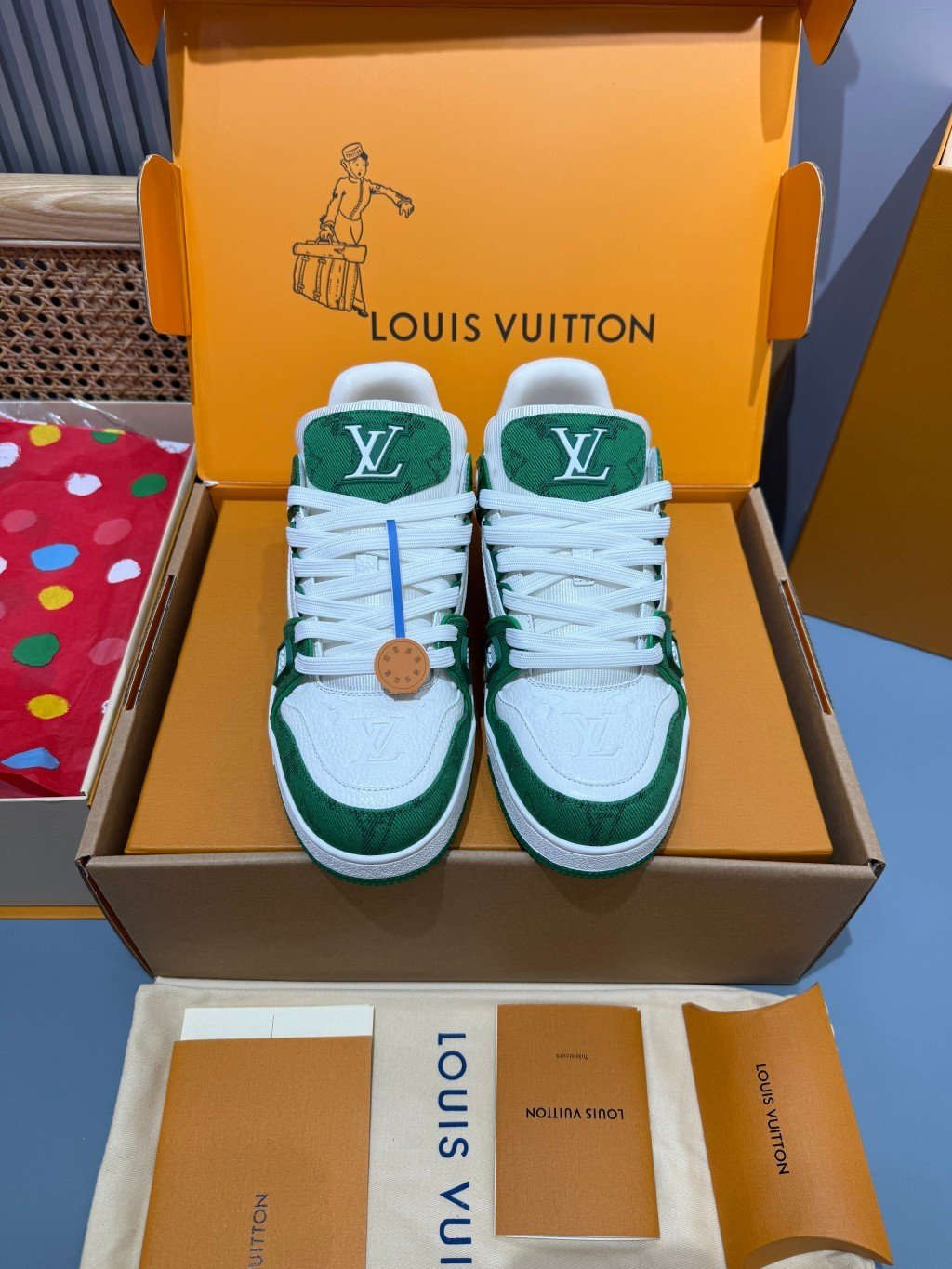Sneakers Trainer Denim 'Blanc Vert Monogram' — vue 5