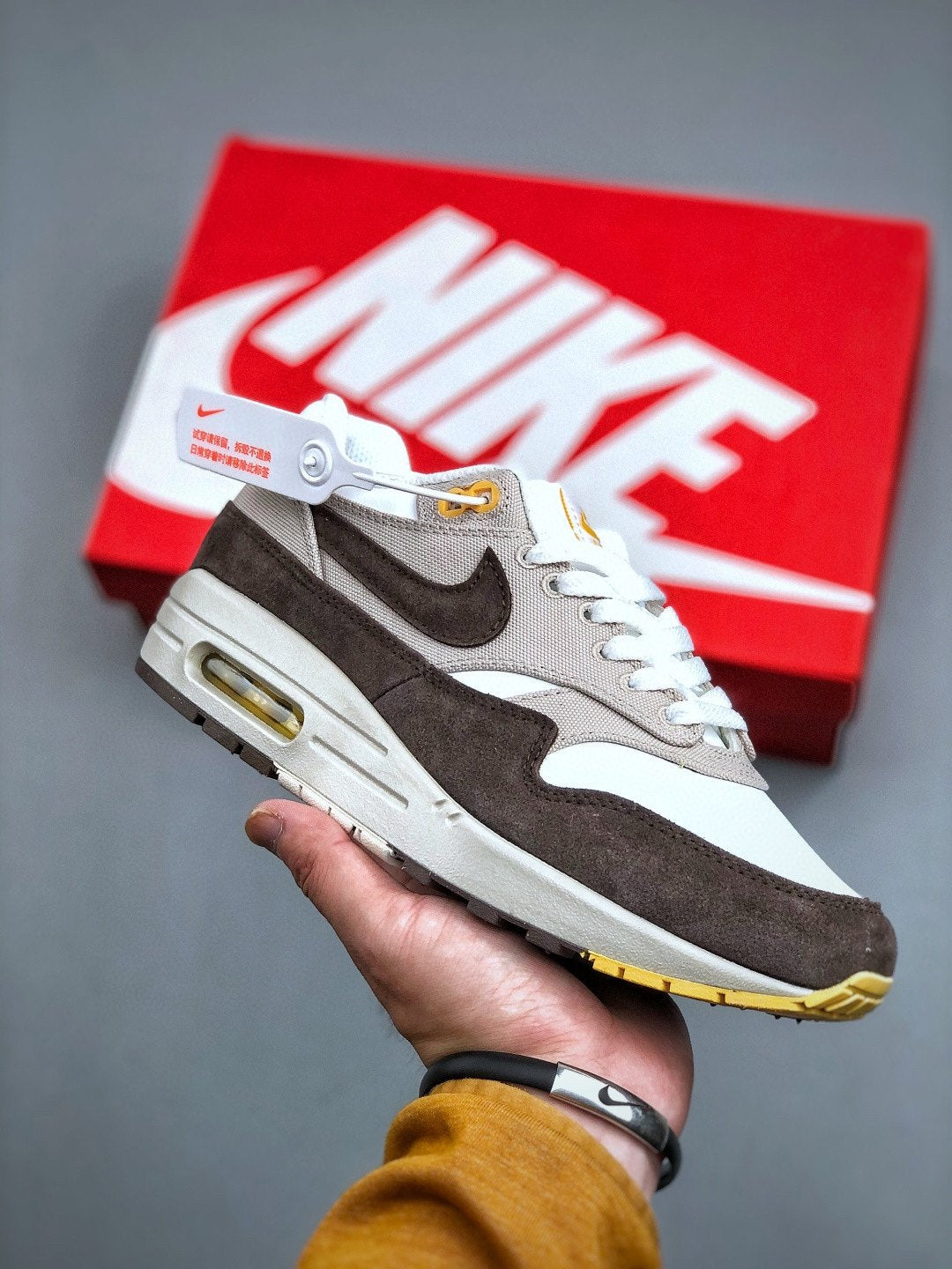 Nike Air Max 1 'Blanc Marron Chocolat' — vue 2