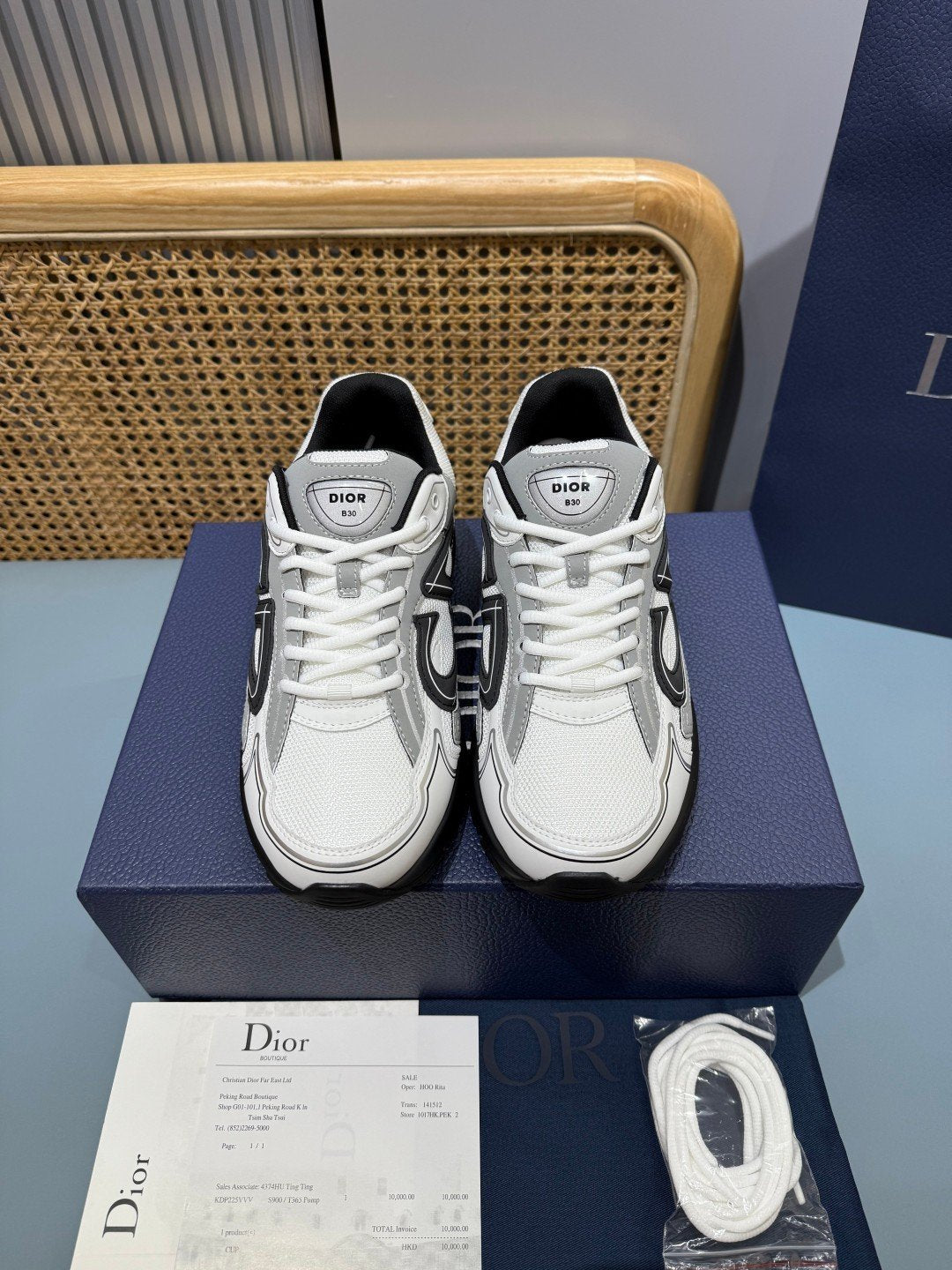 Sneakers B30 'Blanc et Noir' — vue 2