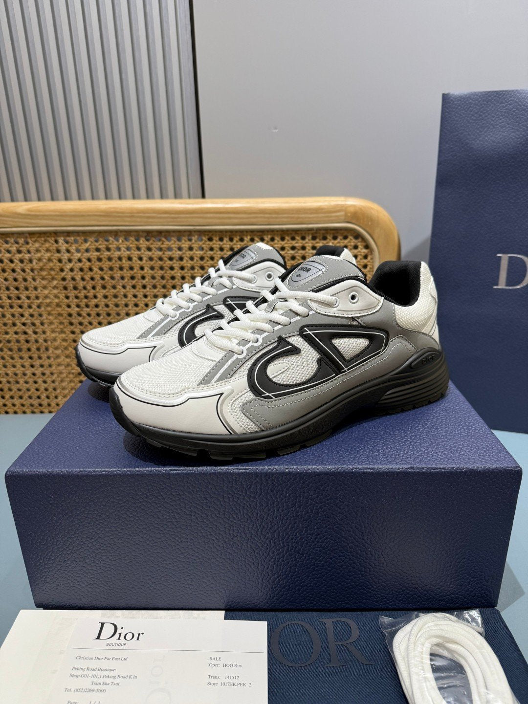 Sneakers B30 'Blanc et Noir' — vue 3