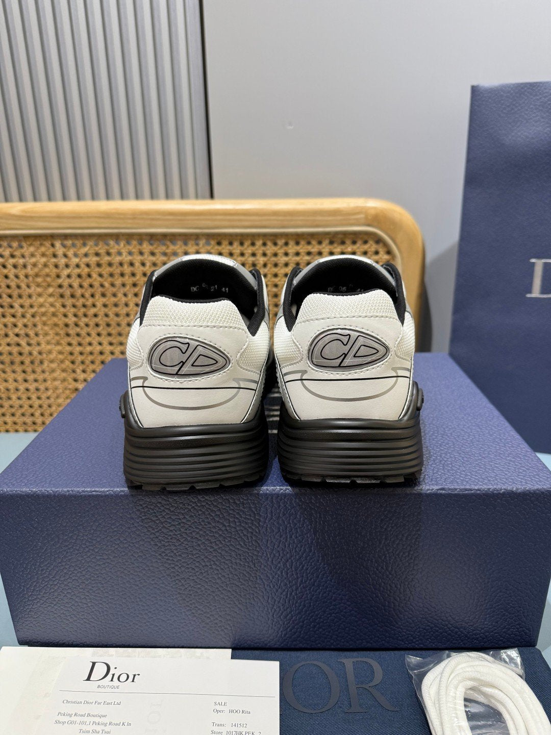 Sneakers B30 'Blanc et Noir' — vue 4