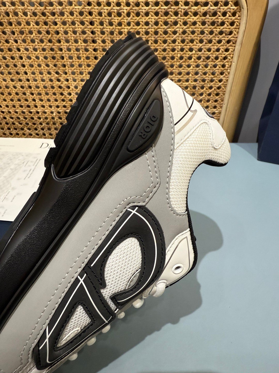 Sneakers B30 'Blanc et Noir' — vue 11