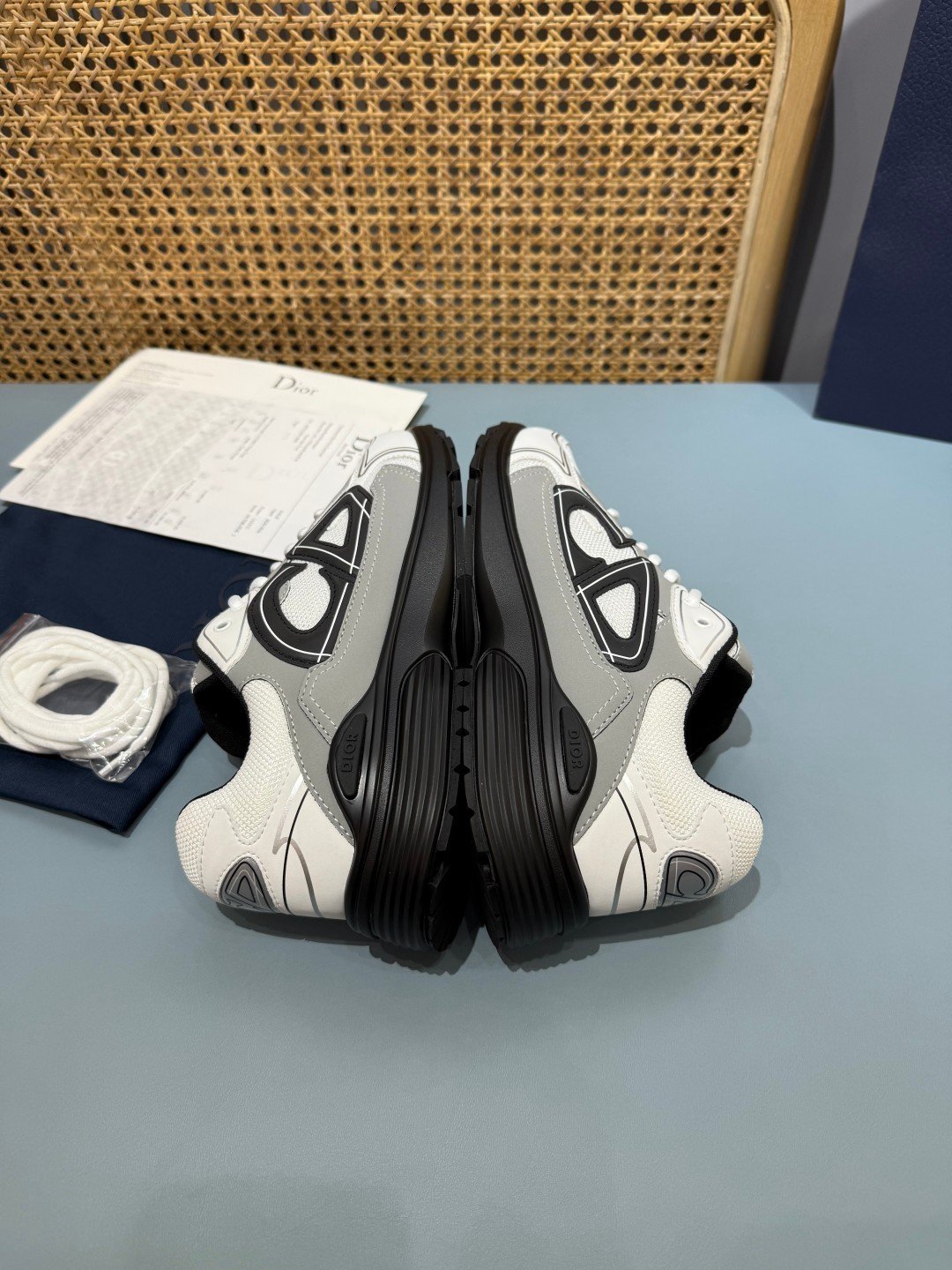 Sneakers B30 'Blanc et Noir' — vue 19