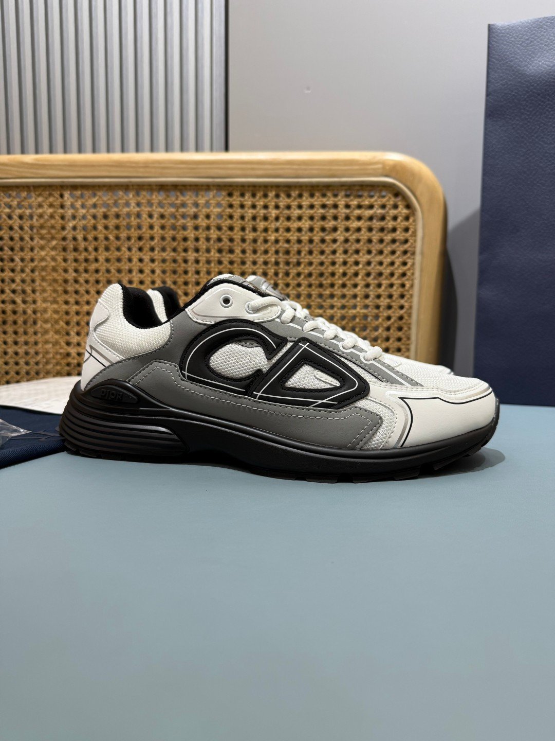 Sneakers B30 'Blanc et Noir' — vue 21