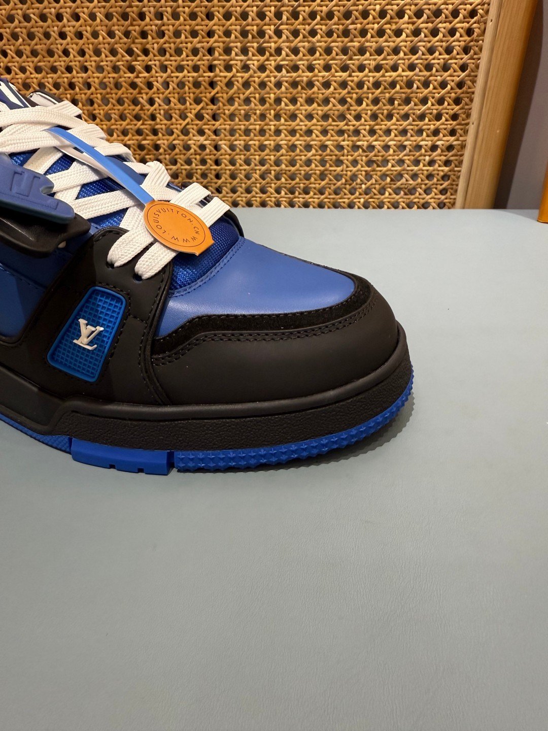 Sneakers Trainer 'Noir Bleu Roi' — vue 11