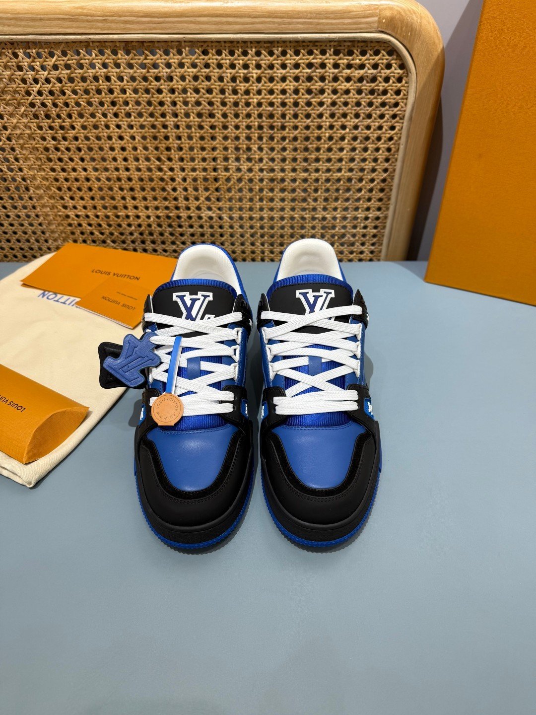 Sneakers Trainer 'Noir Bleu Roi' — vue 16