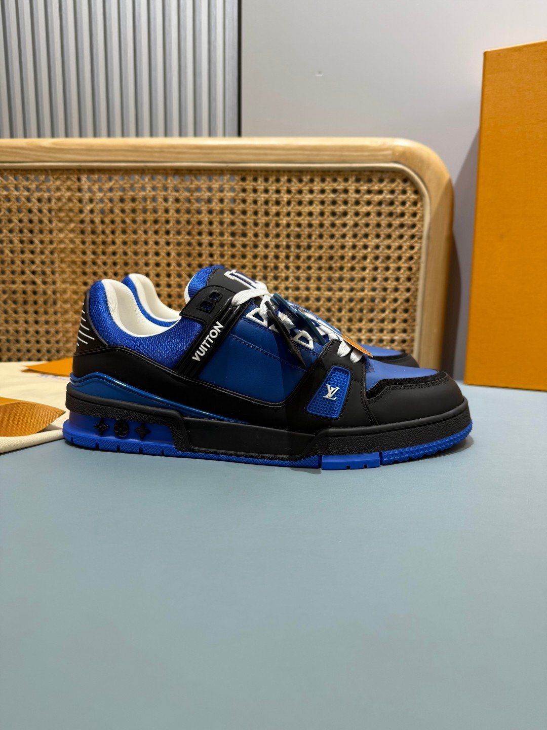 Sneakers Trainer 'Noir Bleu Roi' — vue 20