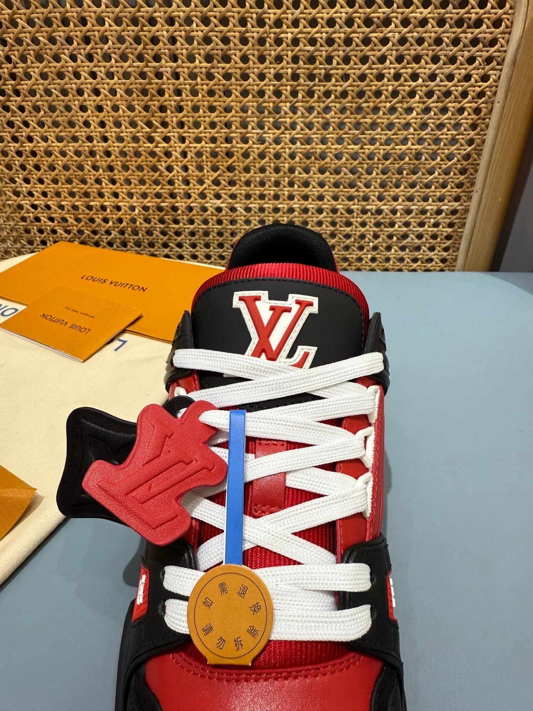 Sneakers Trainer 'Rouge Noir' — vue 7