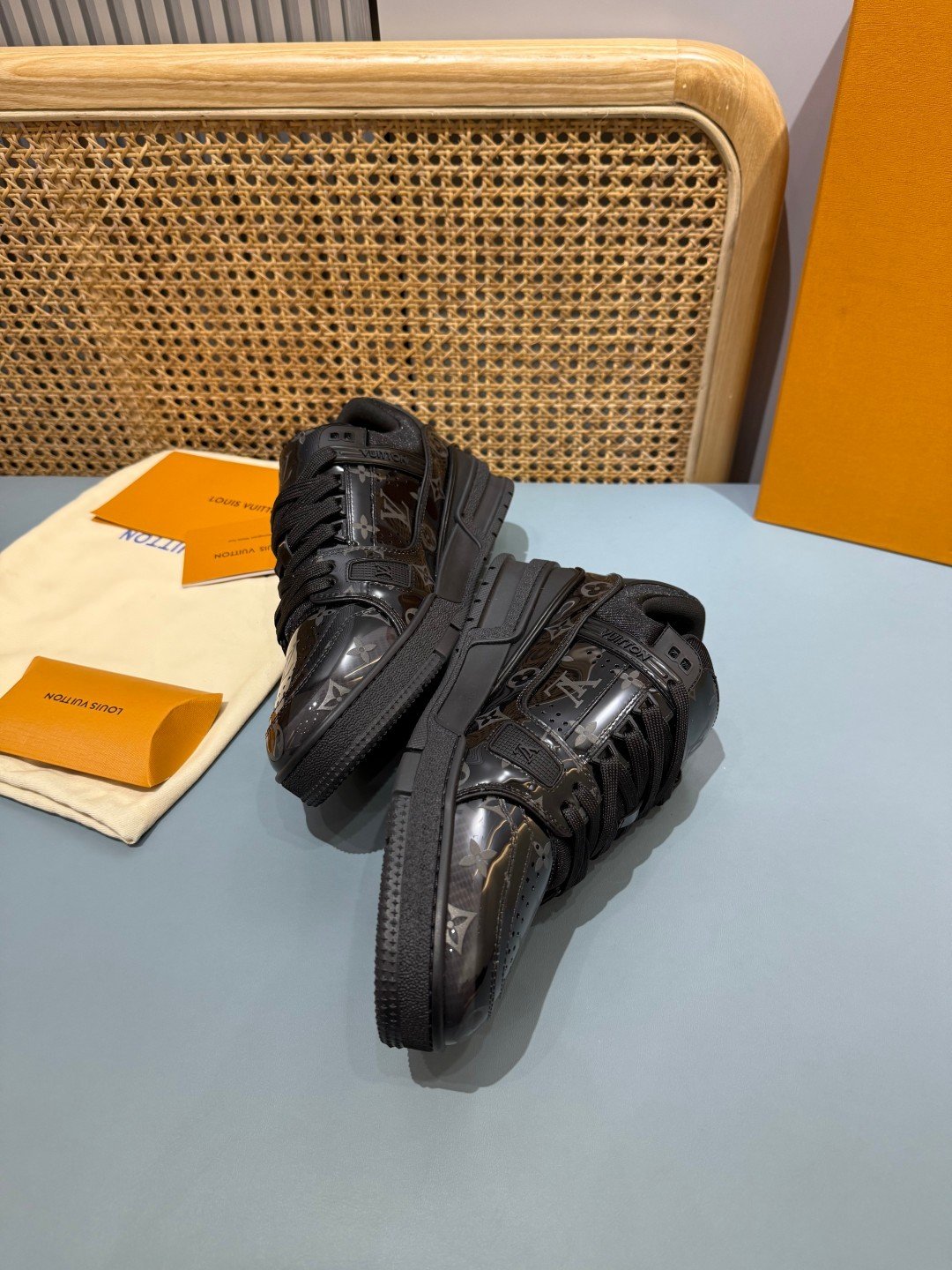 Sneakers Trainer 'Noir Brillant' — vue 14