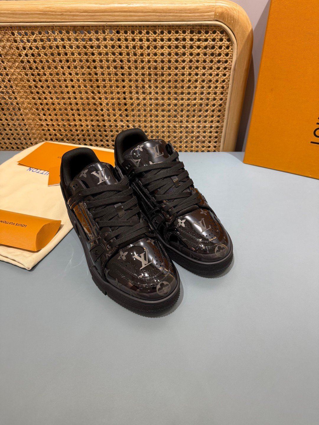 Sneakers Trainer 'Noir Brillant' — vue 16