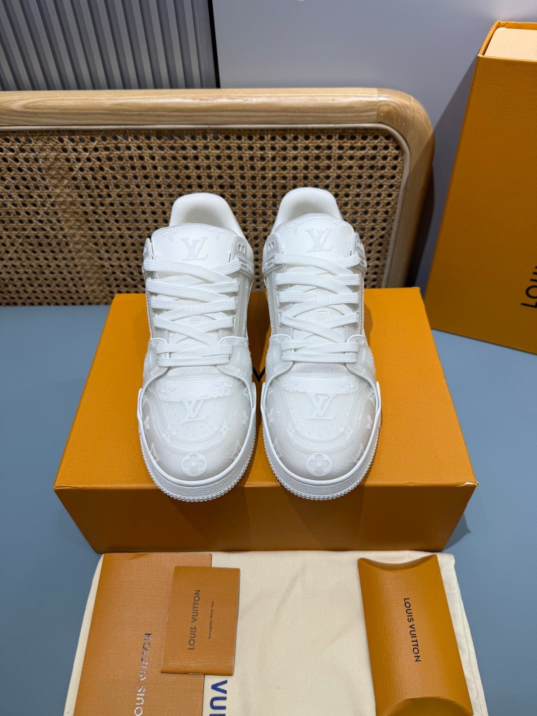 Sneakers Trainer 'Blanc Glacé' — vue 4