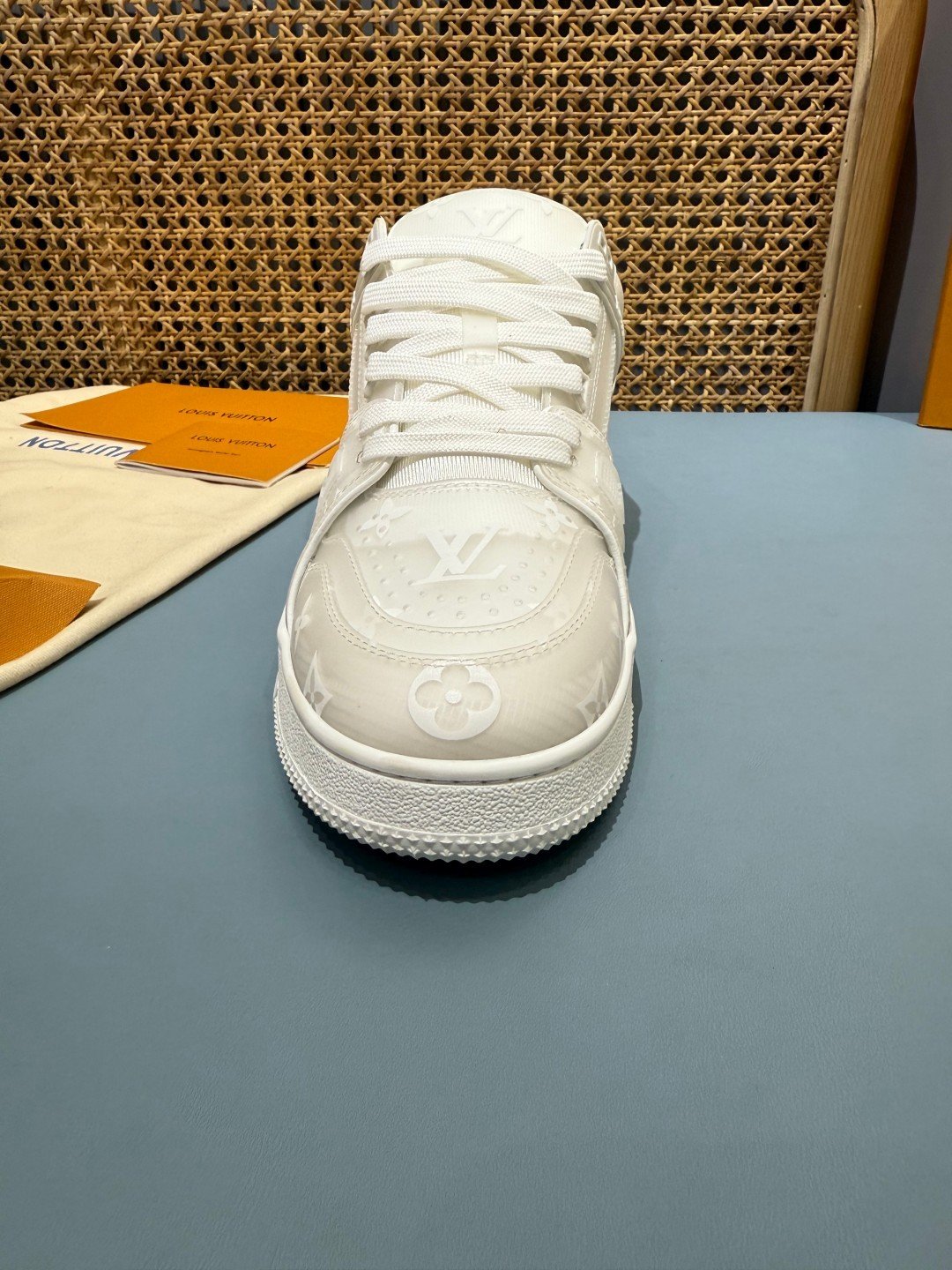 Sneakers Trainer 'Blanc Glacé' — vue 8