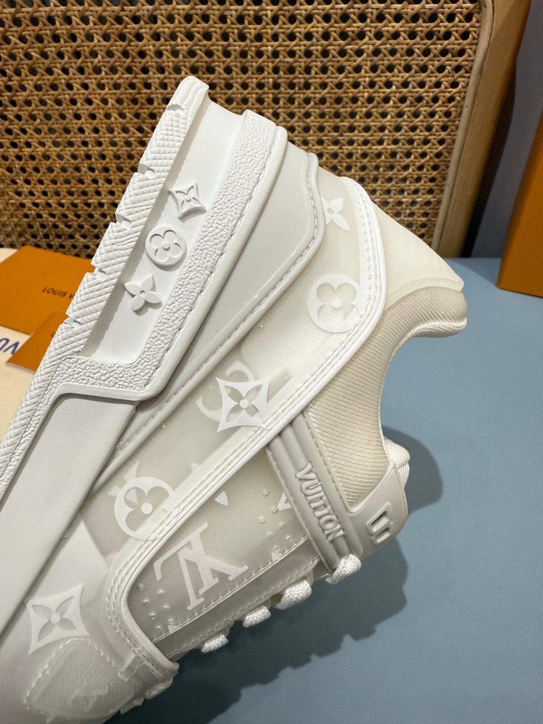 Sneakers Trainer 'Blanc Glacé' — vue 11