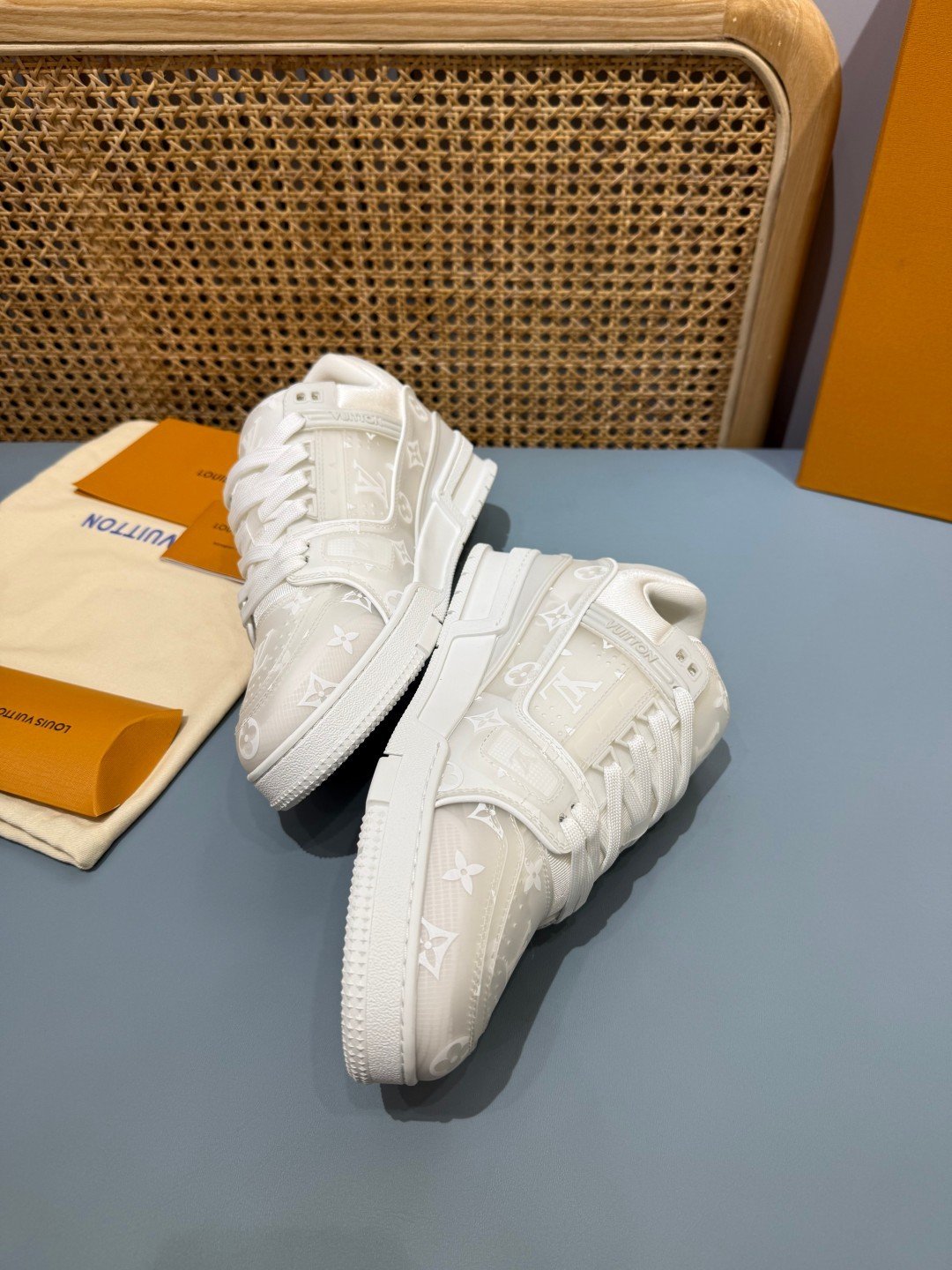 Sneakers Trainer 'Blanc Glacé' — vue 14