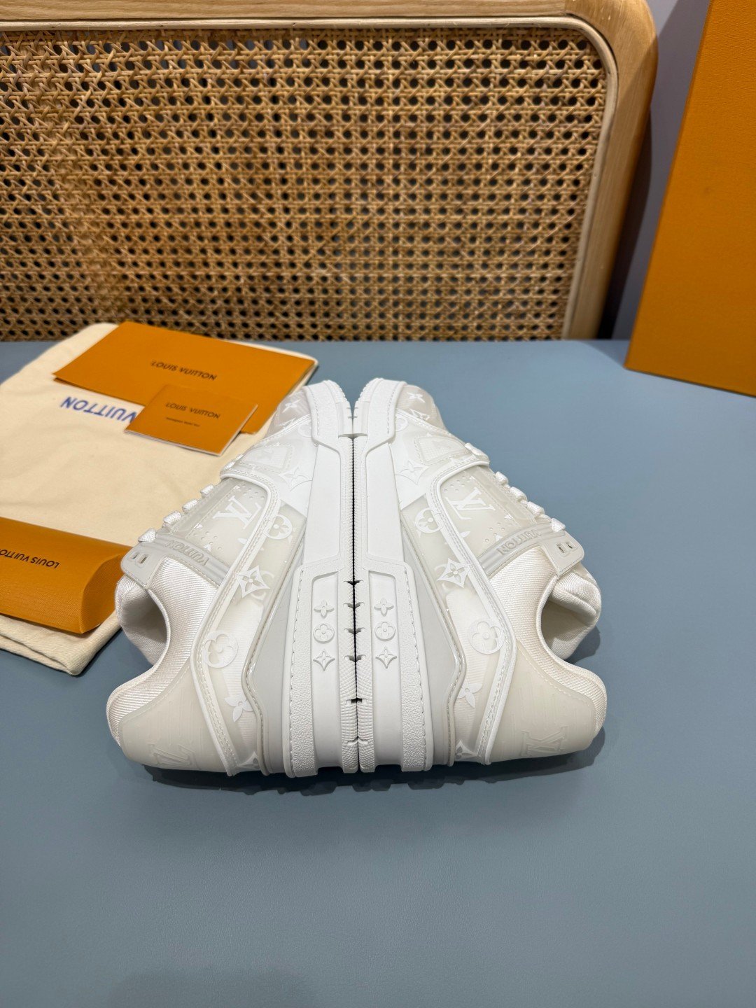 Sneakers Trainer 'Blanc Glacé' — vue 19