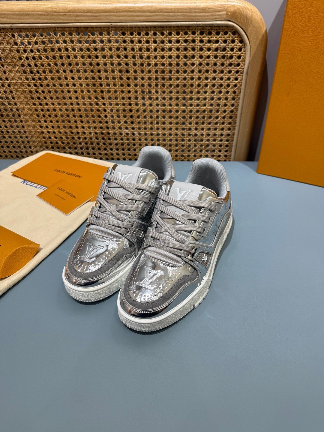 Sneakers Trainer 'Argent Chromé' — vue 14
