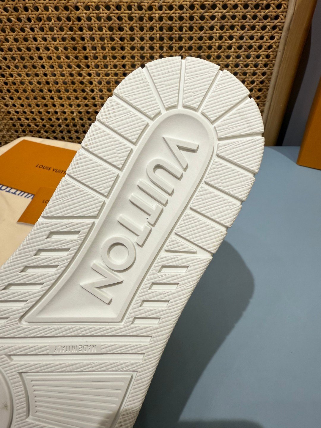 Sneakers Trainer 'Cuivre Métallisé' — vue 10