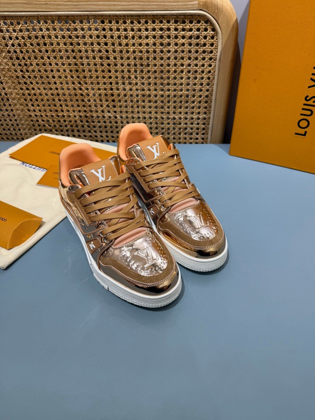 Sneakers Trainer 'Cuivre Métallisé' — vue 16