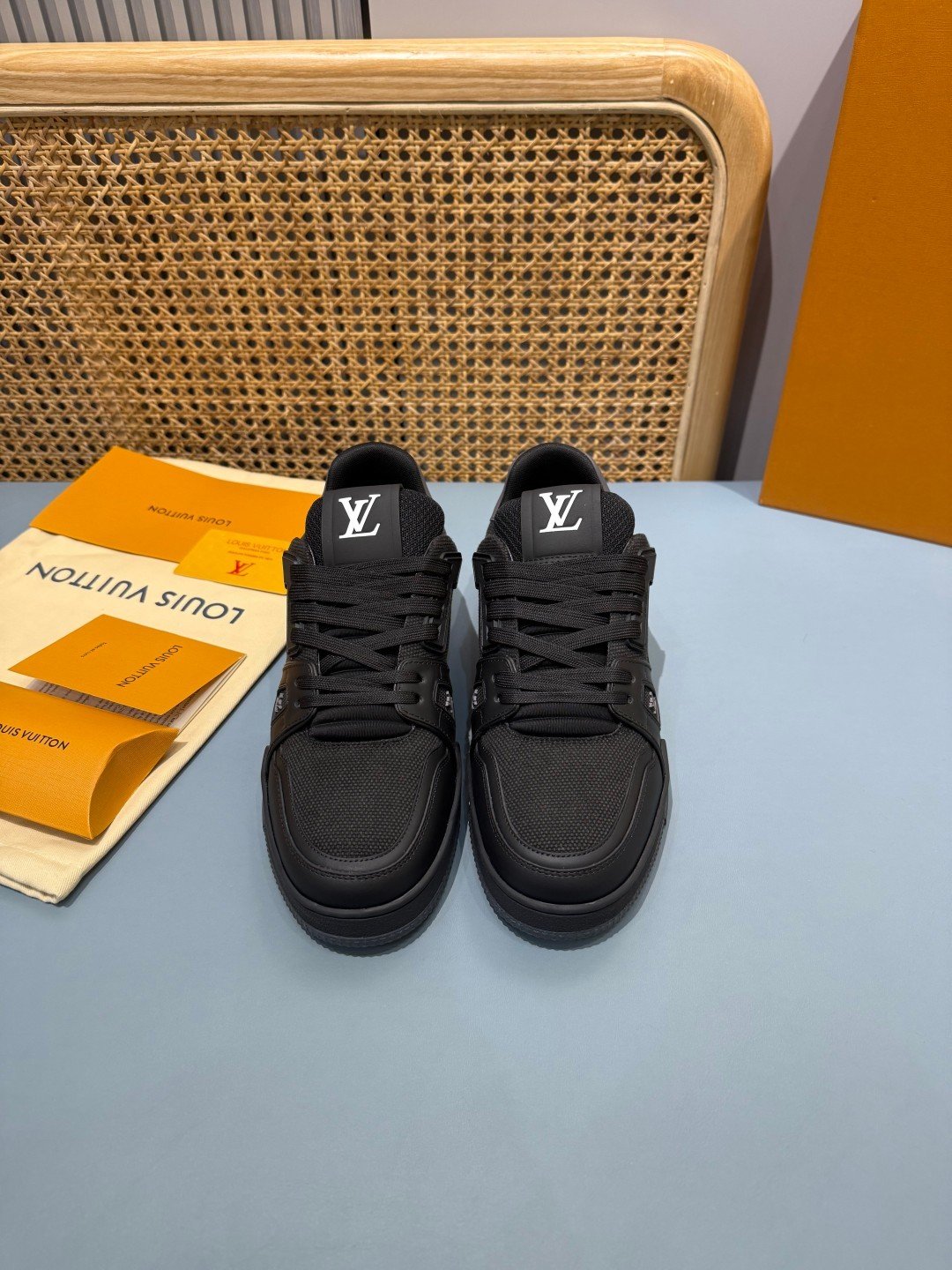 Sneakers Trainer 'Noir Profond' — vue 17