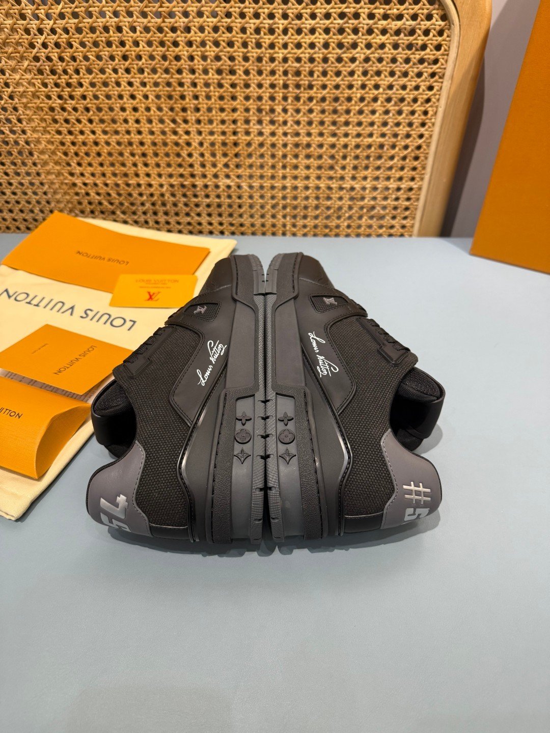 Sneakers Trainer 'Noir Profond' — vue 19