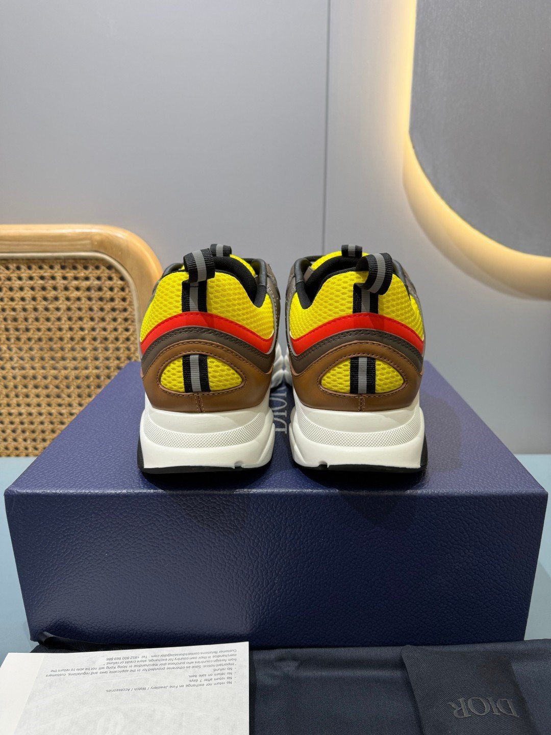 Sneakers B22 'Noir Orange Jaune' — vue 4