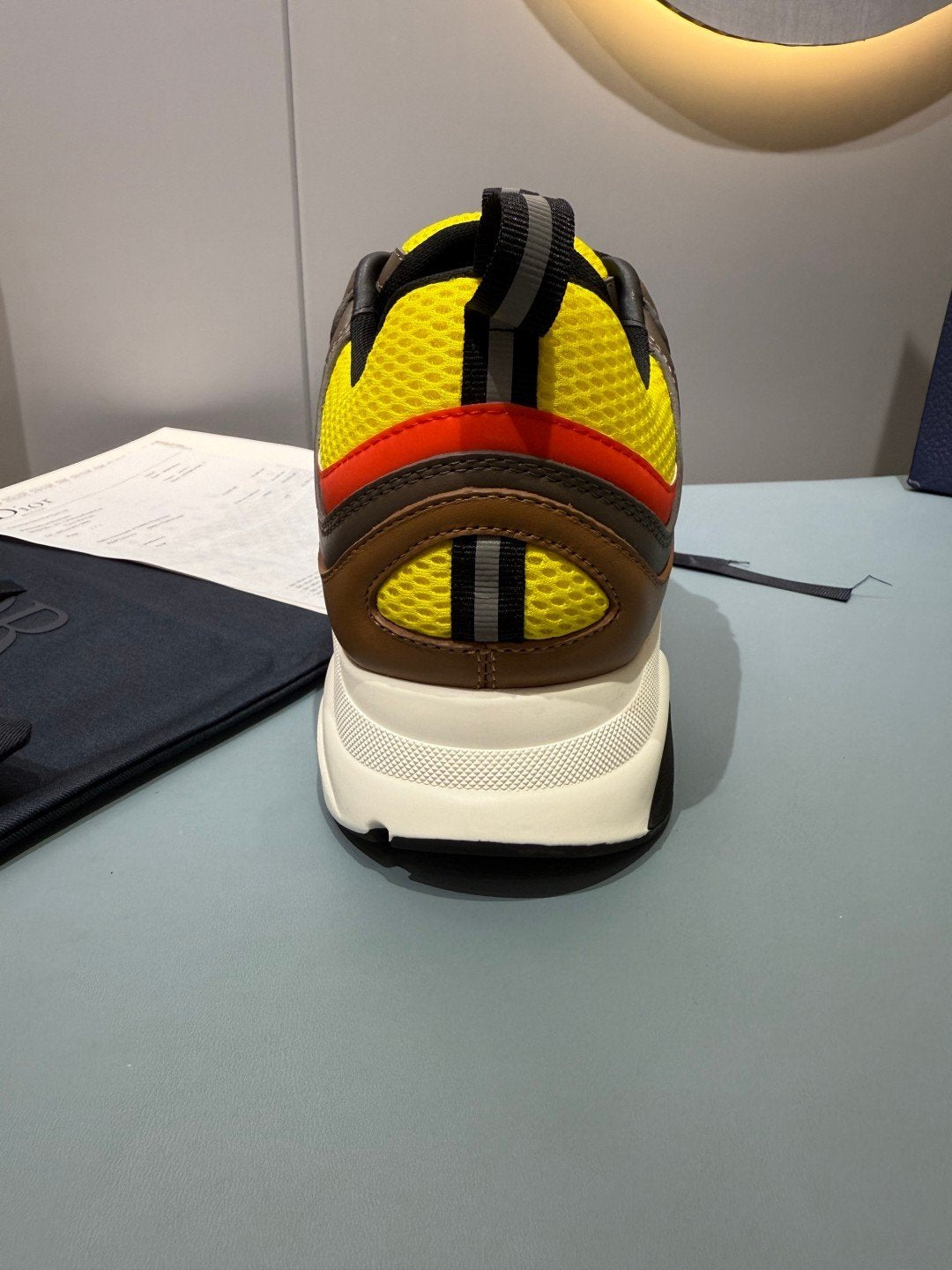 Sneakers B22 'Noir Orange Jaune' — vue 10
