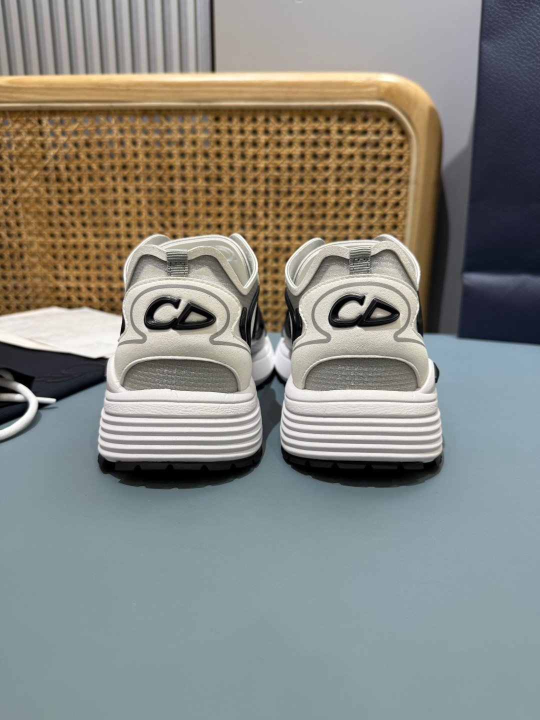 Sneakers B30 Countdown 'Blanc et Noir' — vue 21