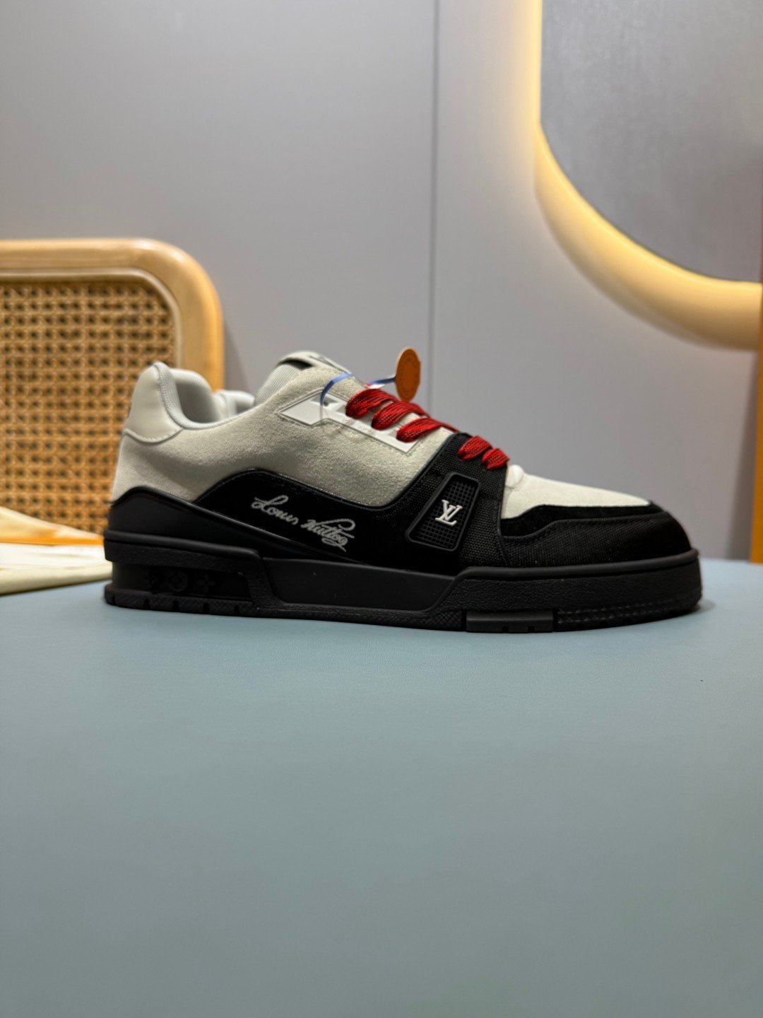 Sneakers Trainer 'Blanc Noir Rouge' — vue 22
