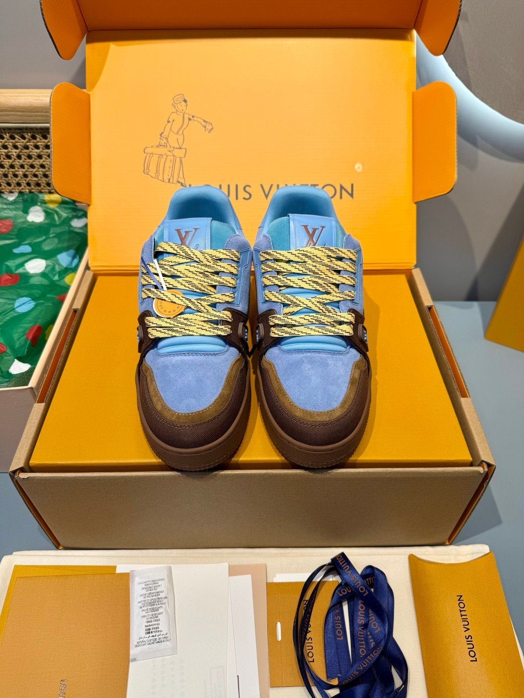 Sneakers Trainer 'Bleu Marron' — vue 5